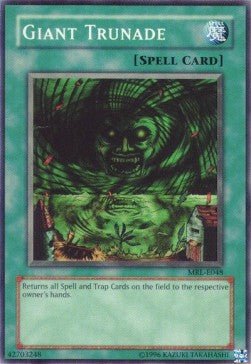 Giant Trunade (V.1 - Super Rare)